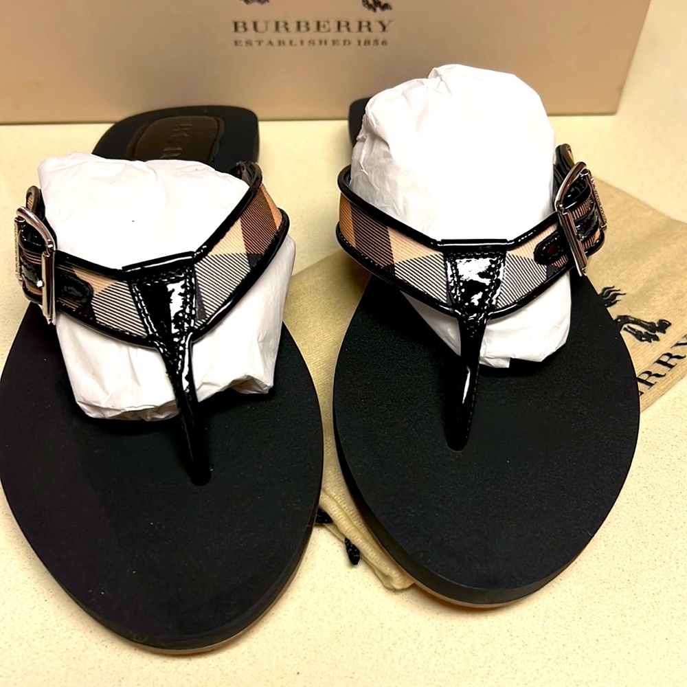 BURBERRY NOVA LANCASTER FLIP FLOP SIZE 38 NEW - Picture 2 of 9